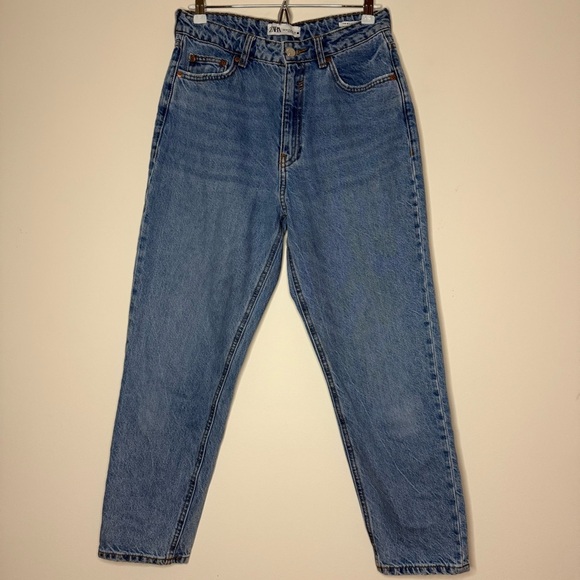 ZARA 90s Mom Fit 100% Cotton Light Wash Jeans - Picture 1 of 9